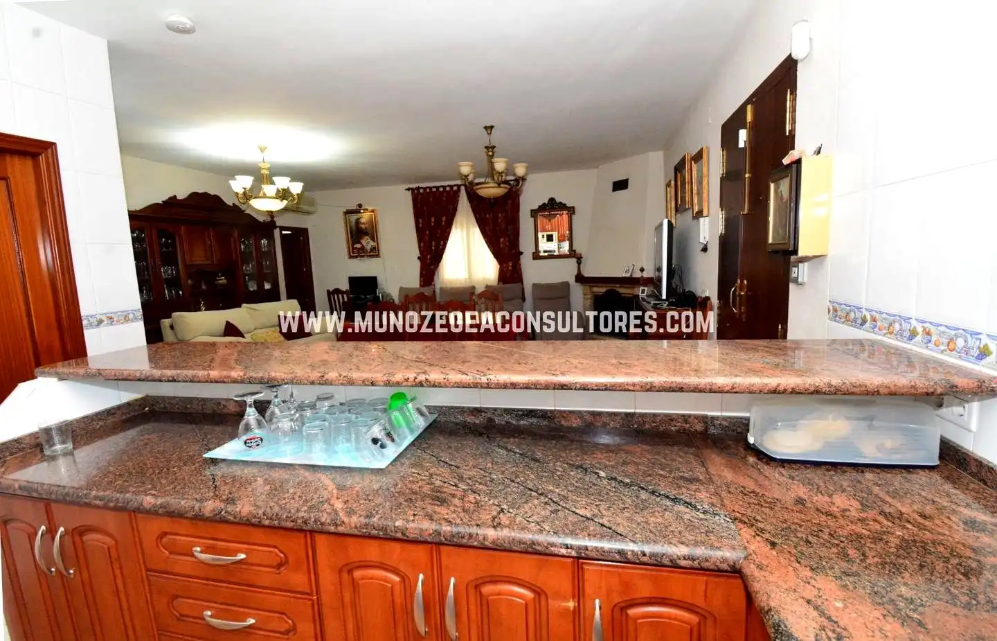 Cocina de Casa o chalet en venta en Lucena con Aire acondicionado, Jardín privado y Terraza