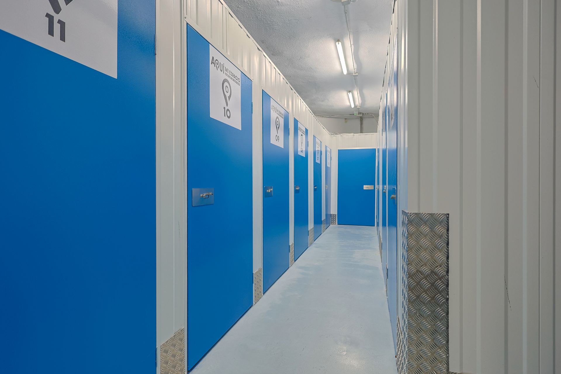 Box room for rent in Petrer  with Alarm