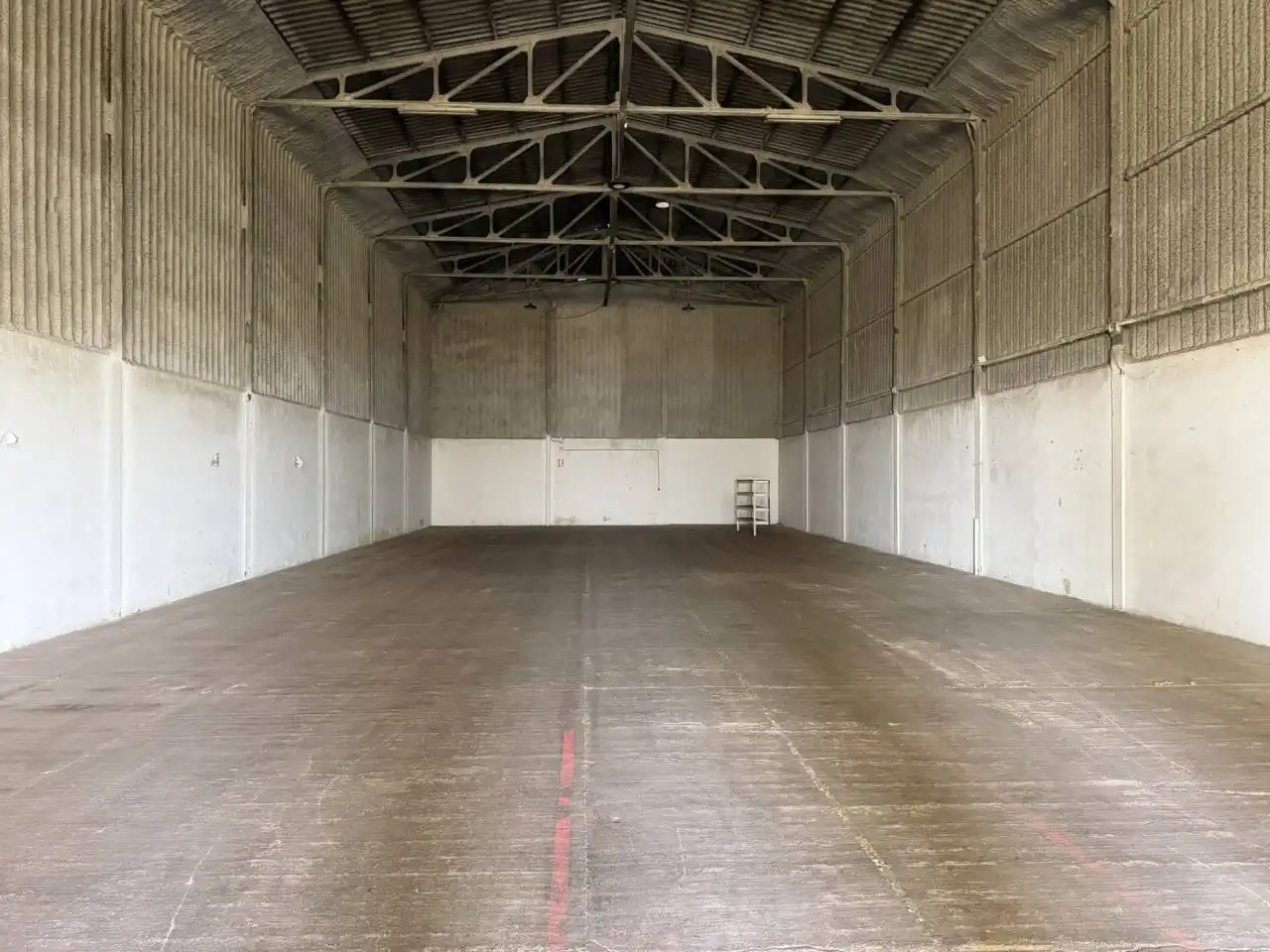 Industrial building to rent in Avenida Juan Ramón Jiménez