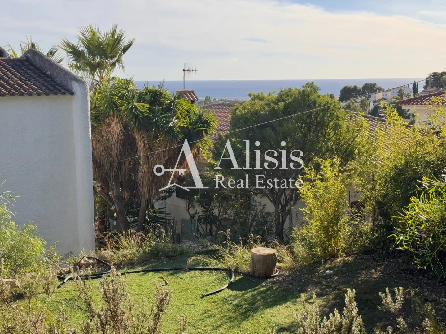 Vista exterior de Casa o chalet en venta en Cunit Residencial