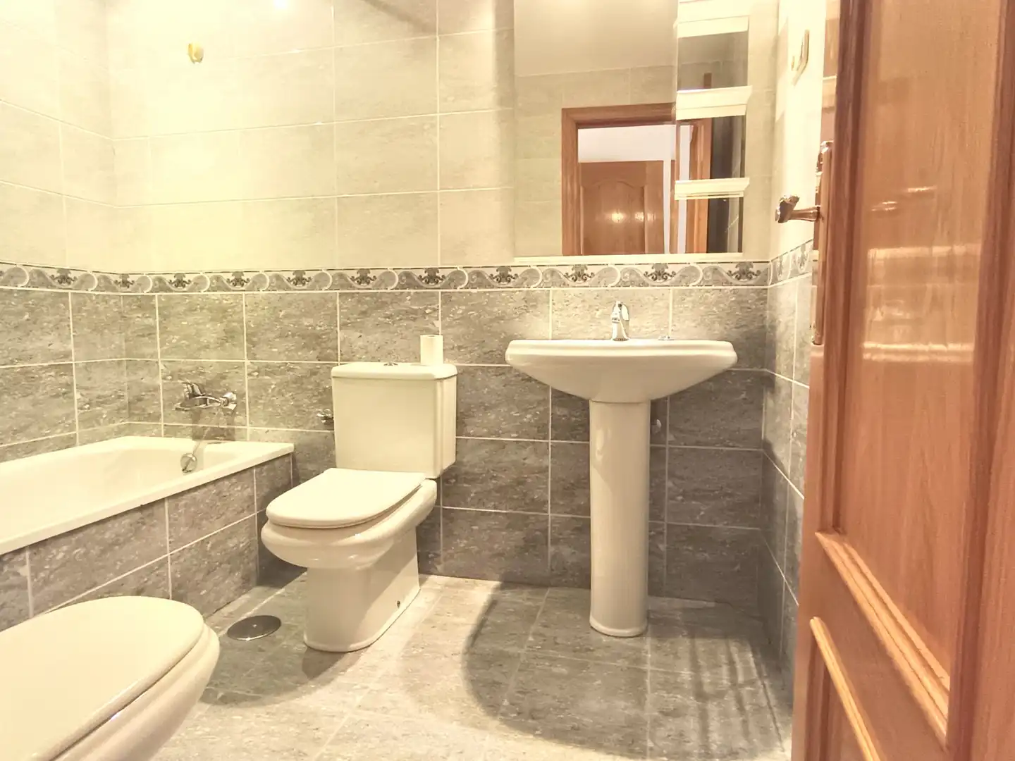 Baño de Piso en venta en Colmenar Viejo con Calefacción, Terraza y Trastero