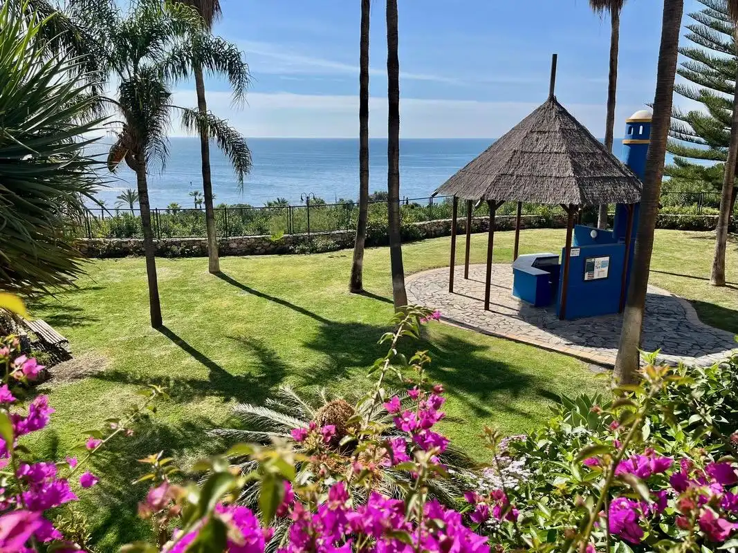 Jardín de Apartamento en venta en Almuñécar con Aire acondicionado, Terraza y Trastero
