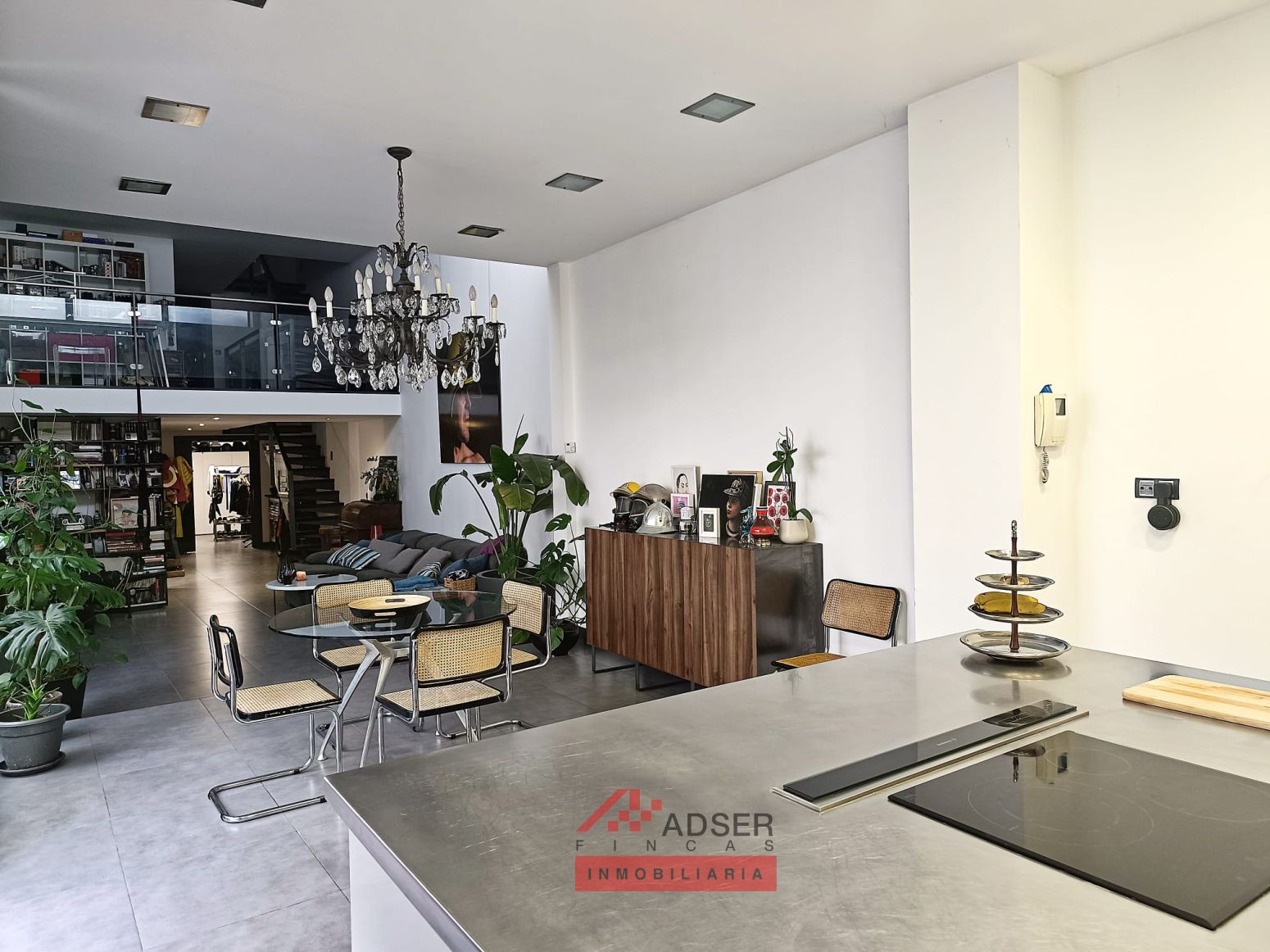 Cuina de Pis en venda en  Logroño amb Calefacció, Parquet i Terrassa