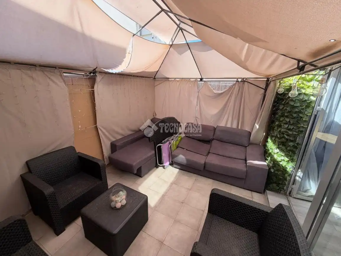 Terrace of Country homes for sale in Cerro de Reyes