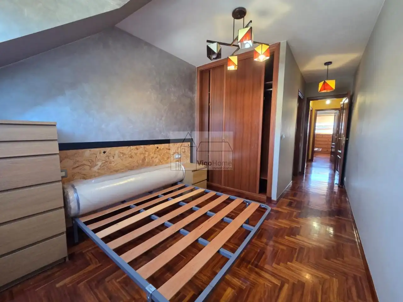 Bedroom of Attic for rent in Vigo   with Heating, Parquet flooring and Terrace