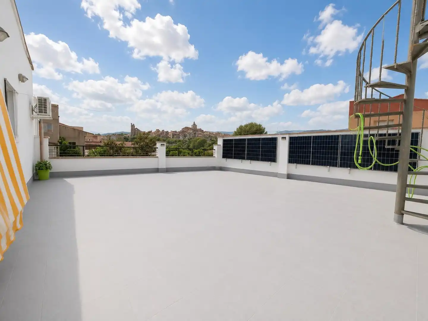 Terraced house for sale in Avenida REUS DE, imagen 2