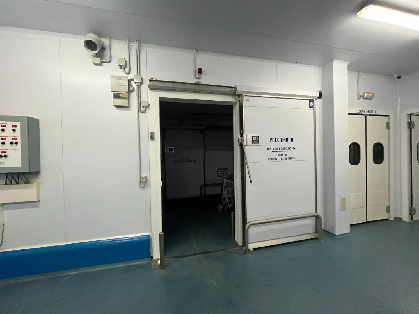 Nave industrial de alquiler en Derio con Calefacción y Alarma