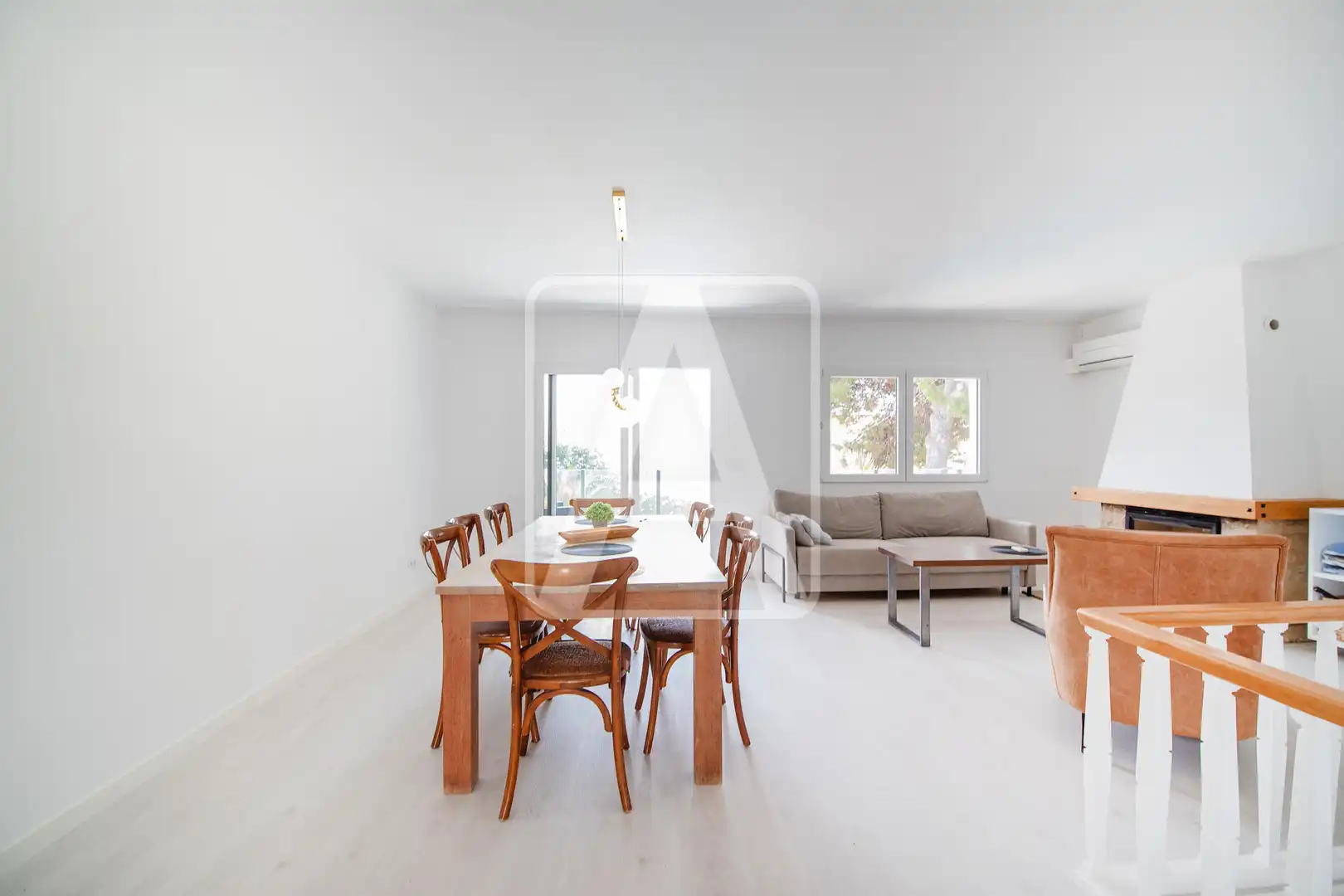 Chalet con piscina en venta en Marisol Park - Ortembach - Los Almendros, imagen 11