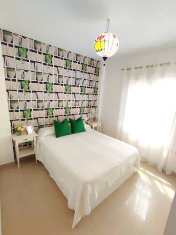 Piso en Alquiler en Calle Banda Playa en V Centenario - Piletas - Capuchinos