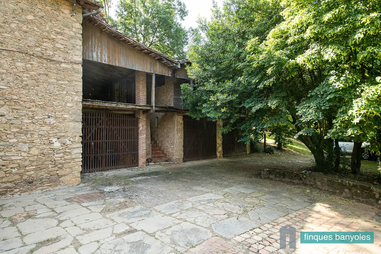 Vista exterior de Finca rústica en venda en Les Preses amb Calefacció, Jardí privat i Terrassa