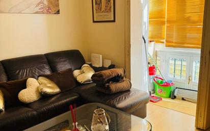 Living room of Flat for sale in  Cádiz Capital  with Air Conditioner