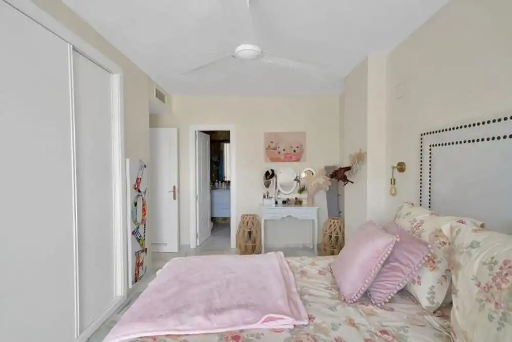 Mini appartamento con piscina in vendita a Nueva Andalucía, imagen 21