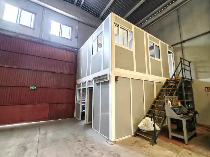 Außenansicht von Fabrikhallen zur Miete in Santa Eulàlia de Ronçana