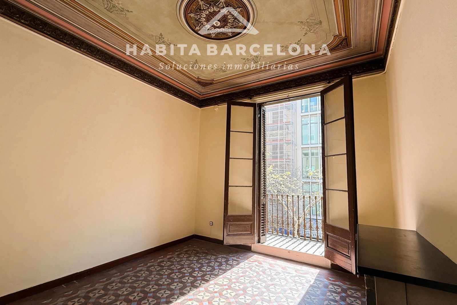 Bedroom of Flat for sale in  Barcelona Capital  with Balcony