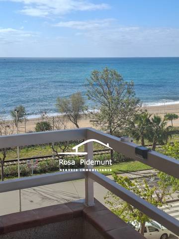 Apartamento en Venta en Carrer Narcis Monturiol en Poblenou