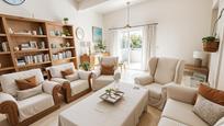 Living room of Flat for sale in  Cádiz Capital  with Air Conditioner and Storage room