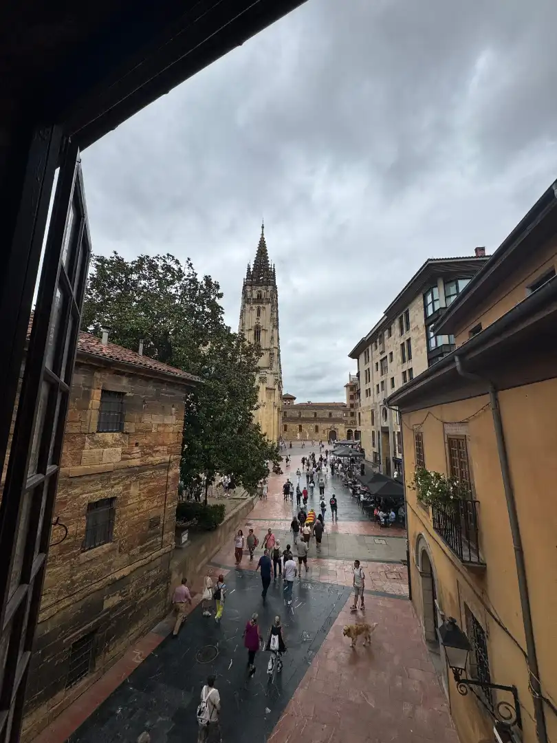 Flat with terrace to rent in Calle del Águila 5