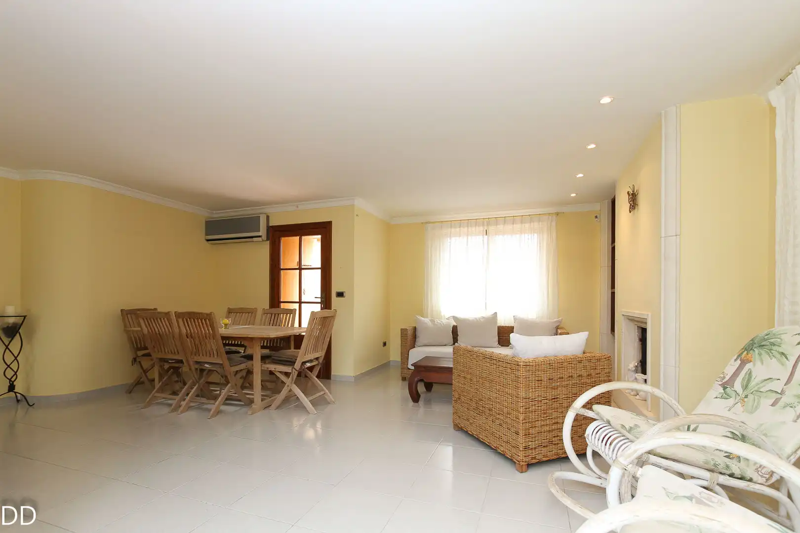 Sala de estar de Casa o chalet de alquiler en Dénia con Aire acondicionado, Calefacción y Jardín privado