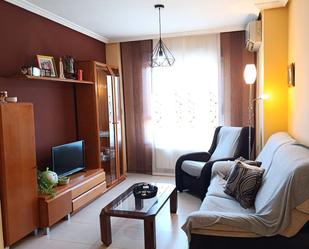 Sala d'estar de Pis en venda en Ciudad Real Capital amb Aire condicionat i Traster