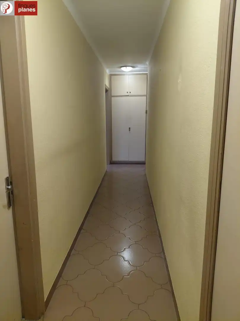 Piso en venta en La Seu d'Urgell con Calefacción, Terraza y Trastero