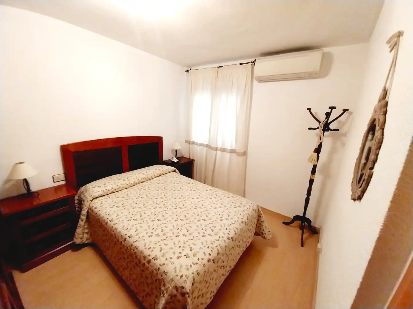 Habitación de Piso en venta en Benidorm con Aire acondicionado, Parquet y Terraza