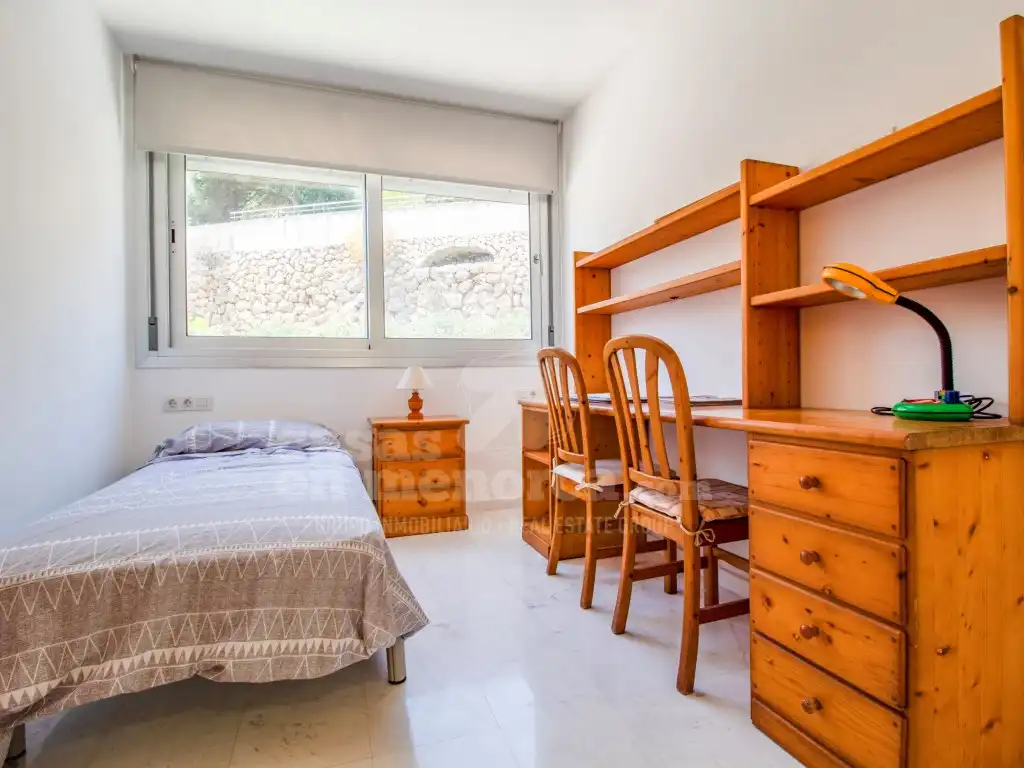 Bedroom of Flat for sale in Maó - Mahón  with Air Conditioner, Swimming Pool and Community pool