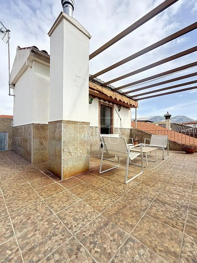 Duplex with terrace for sale in Calle JUAN R JIMENEZ