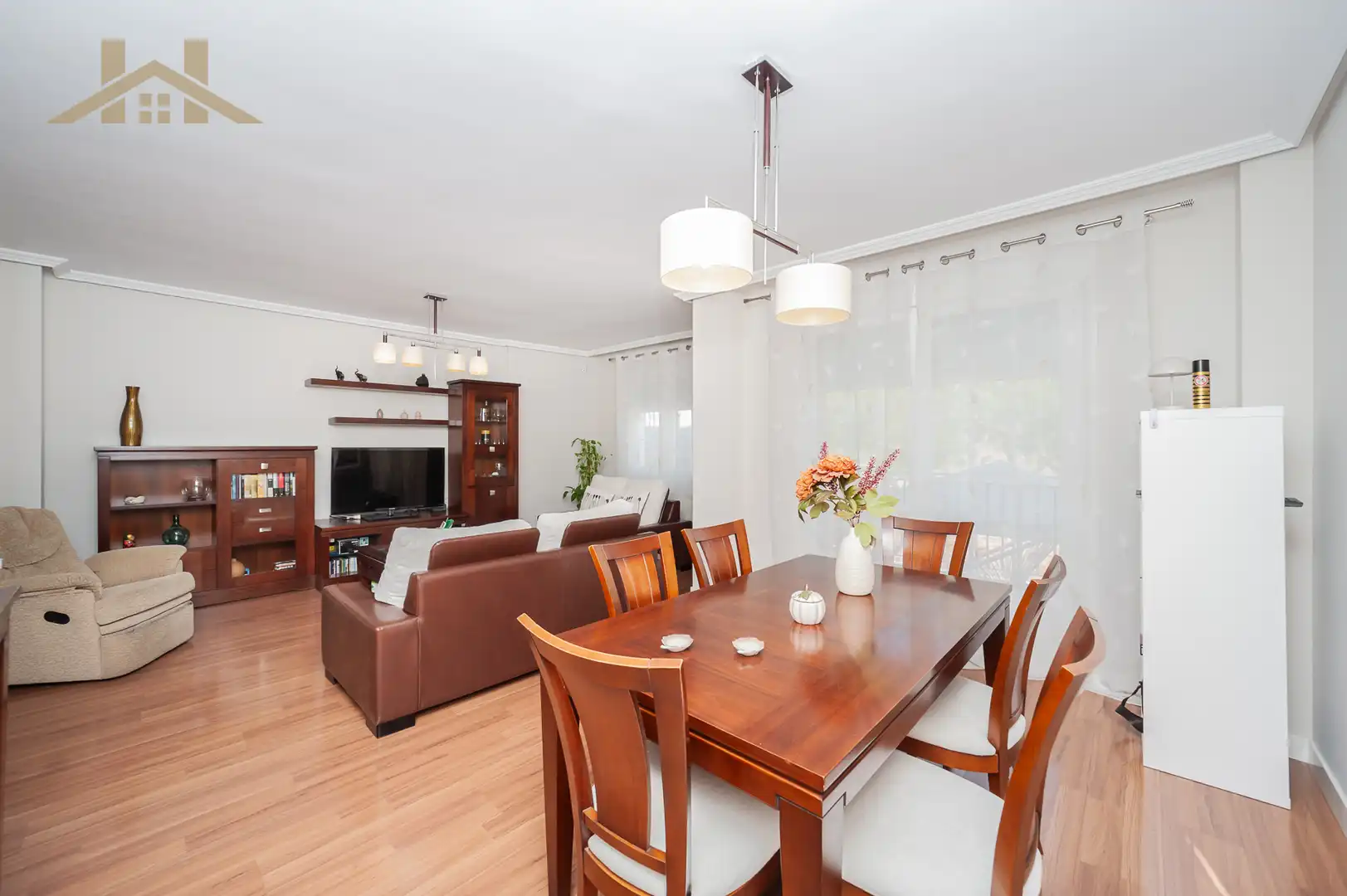 Doppelhaushälfte mit Pool zum Verkauf in Calle de Camariñas 108, imagen 16