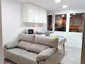 Living room of Flat for sale in  Valencia Capital  with Furnished, Oven and Washing machine