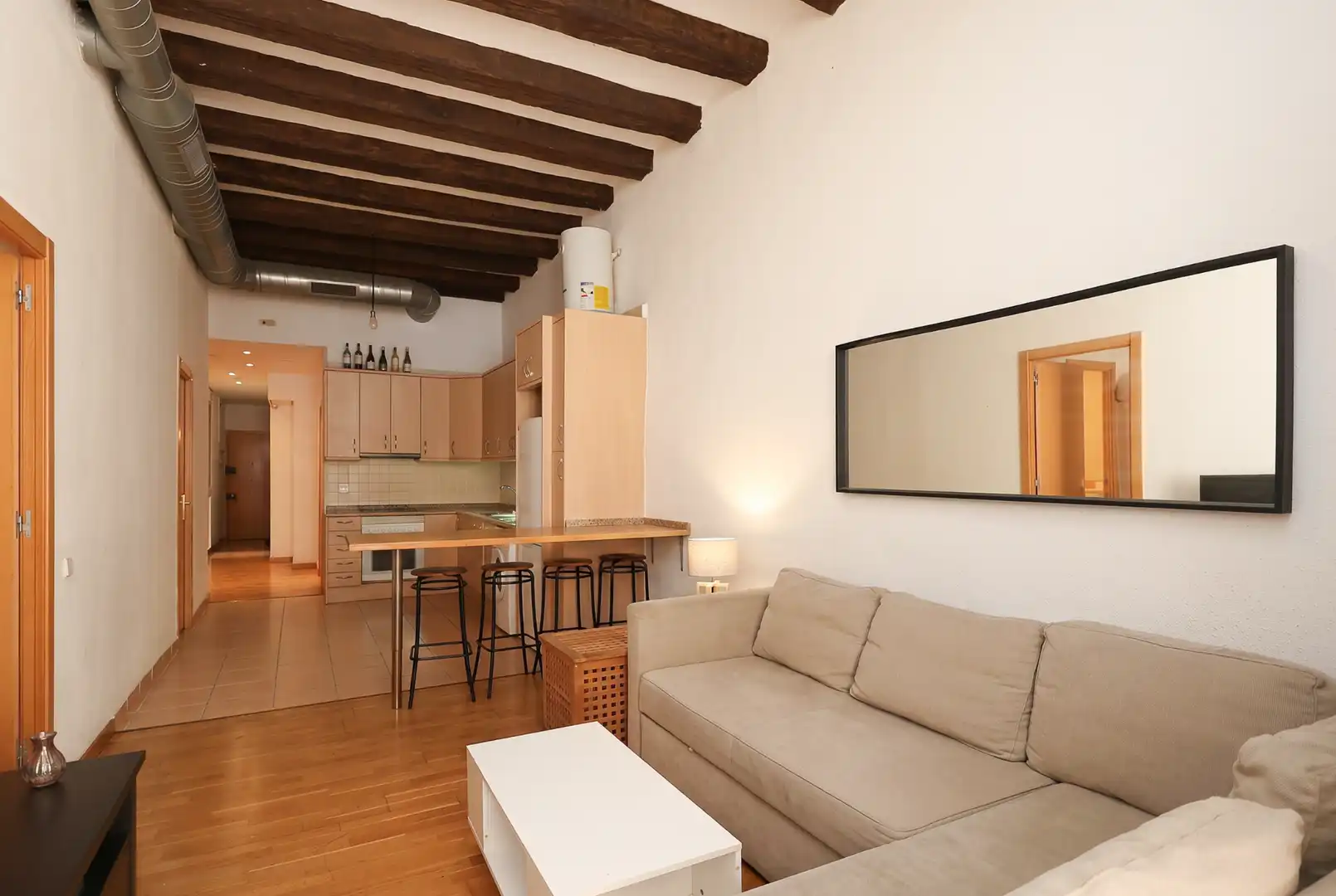 Living room of Flat for sale in Barcelona