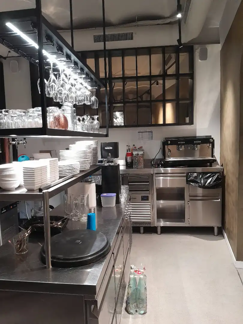 Cocina de Local en traspaso en Vic con Aire acondicionado, Calefacción y Amueblado