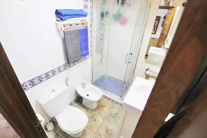 Bany de Dúplex en venda en Guardamar del Segura amb Aire condicionat, Calefacció i Moblat