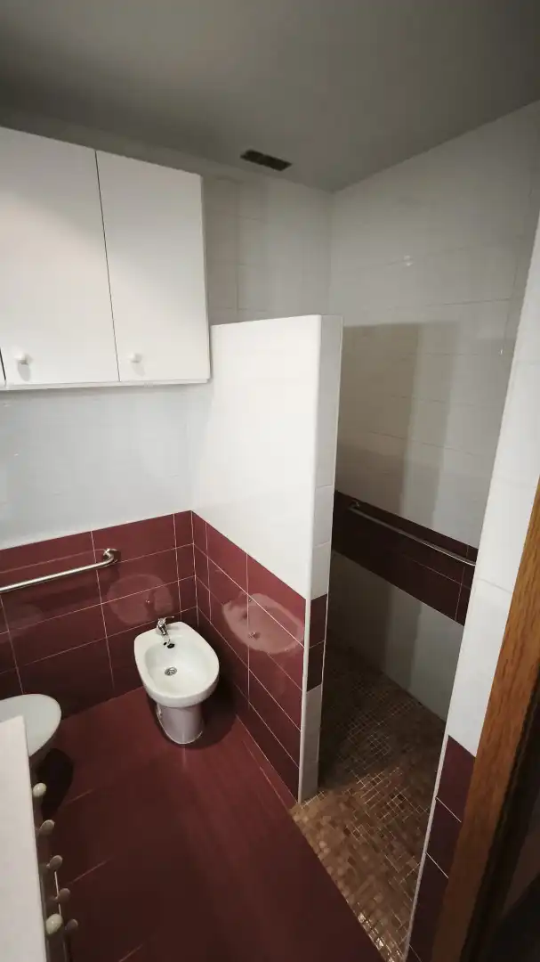 Baño de Casa adosada en venta en Riolobos, Cáceres
