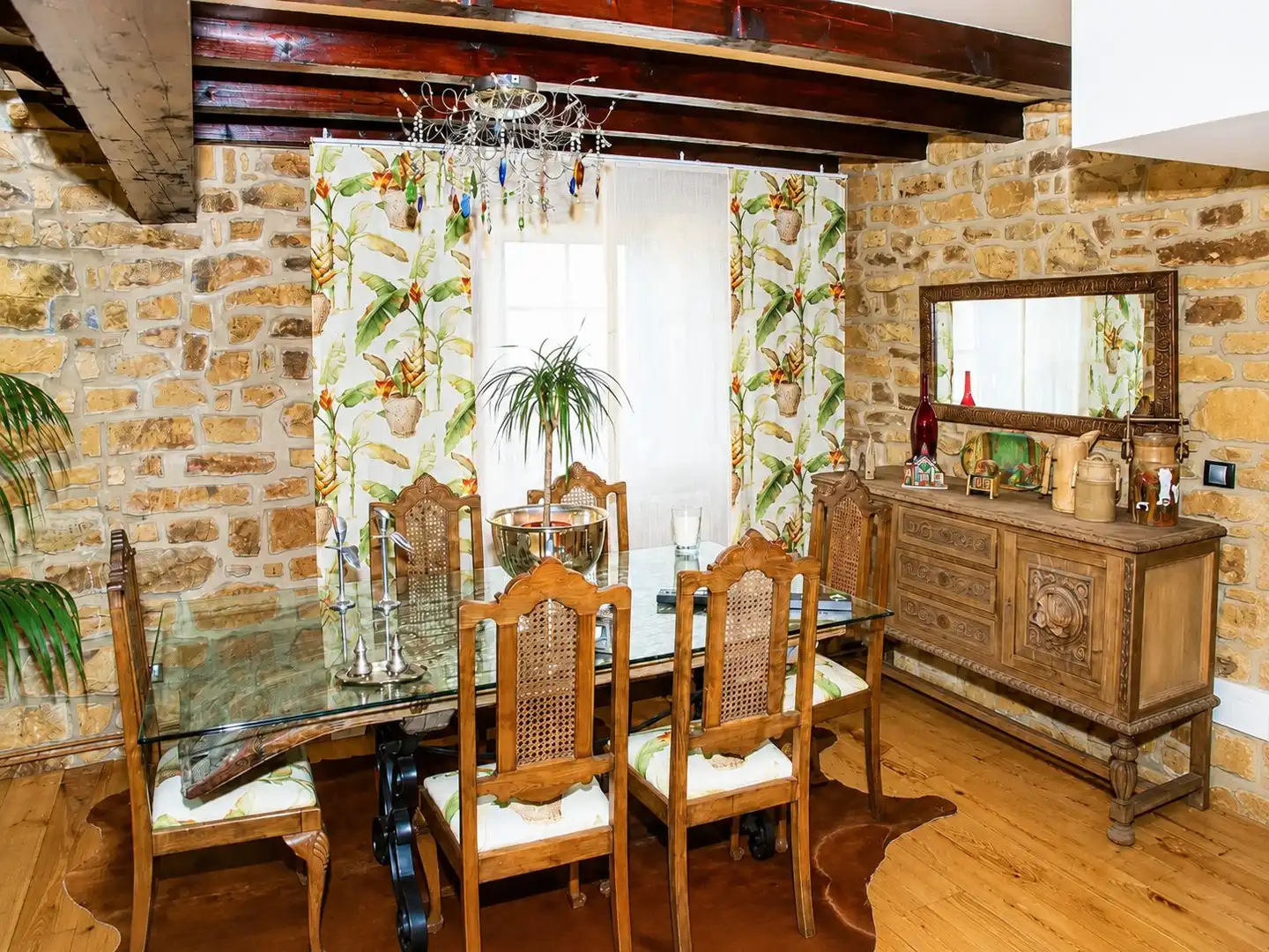 Comedor de Casa o chalet en venta en Arenas de Iguña con Calefacción, Terraza y Piscina