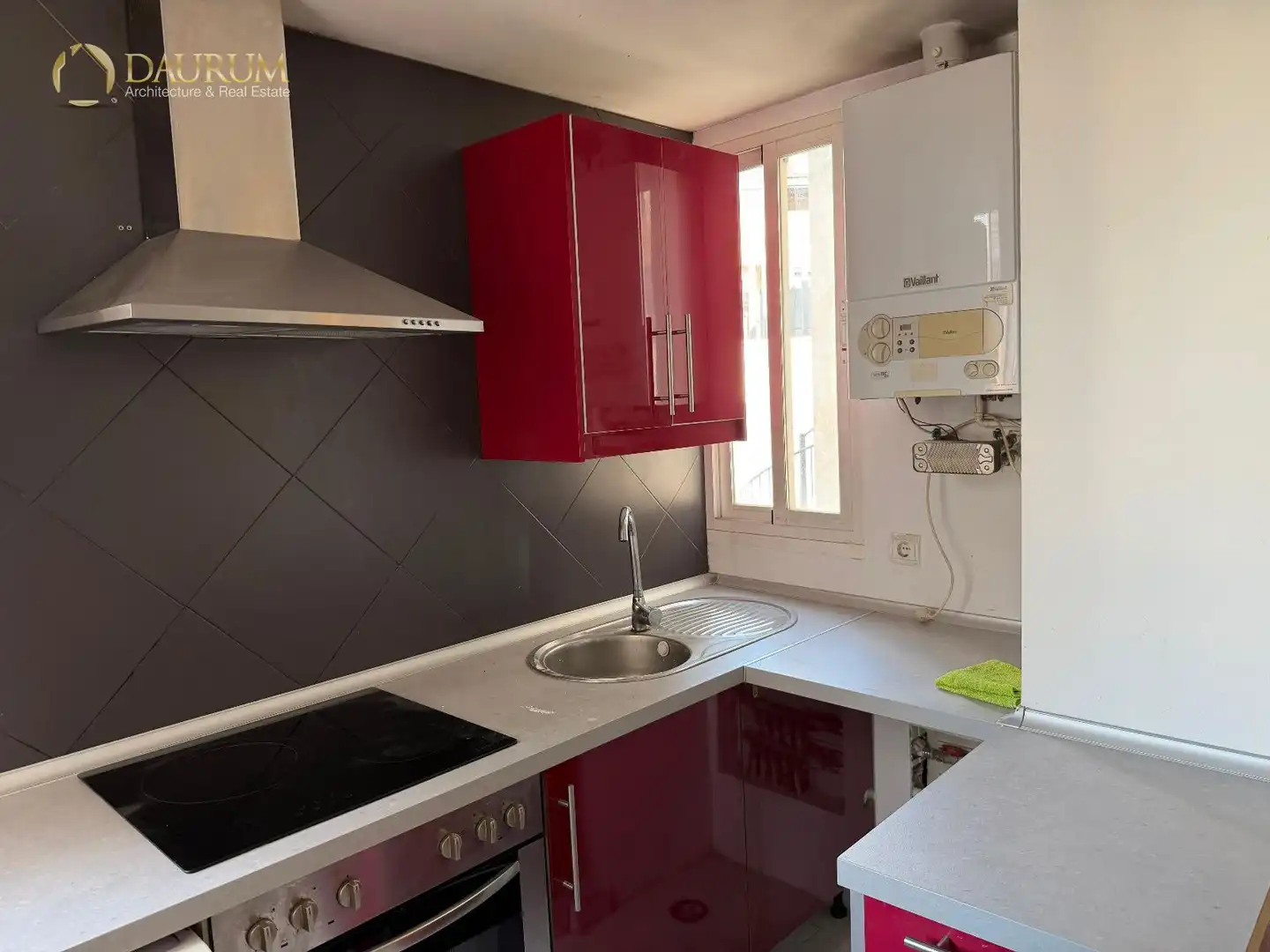 Kitchen of Flat for sale in Madrid  with Air Conditioner, Heating and Storage room