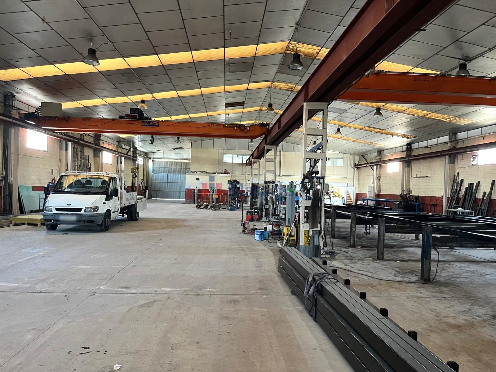 Industrial buildings to rent in Canovelles