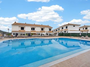Adossat amb piscina en venda a Tinguafaya