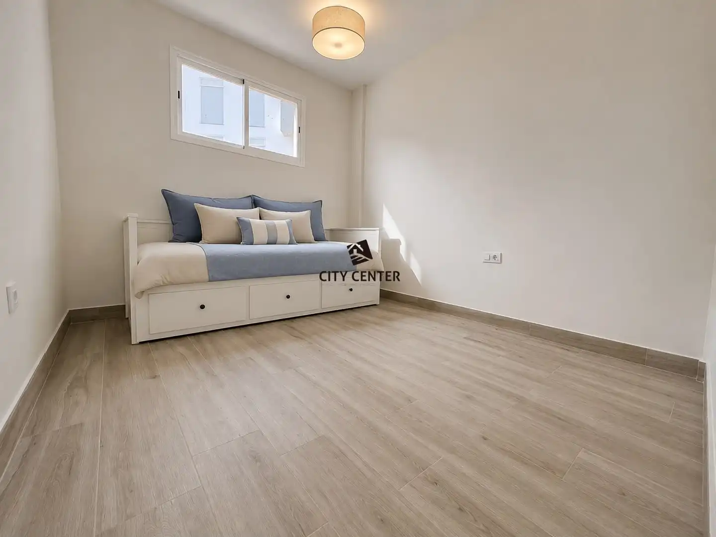 Bedroom of Flat for sale in Arona  with Furnished and Community pool