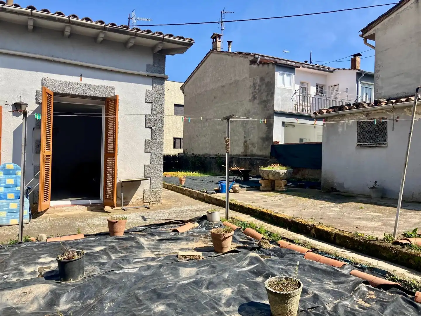 Exterior view of Houses for sale in Olot  with Heating, Private garden and Terrace
