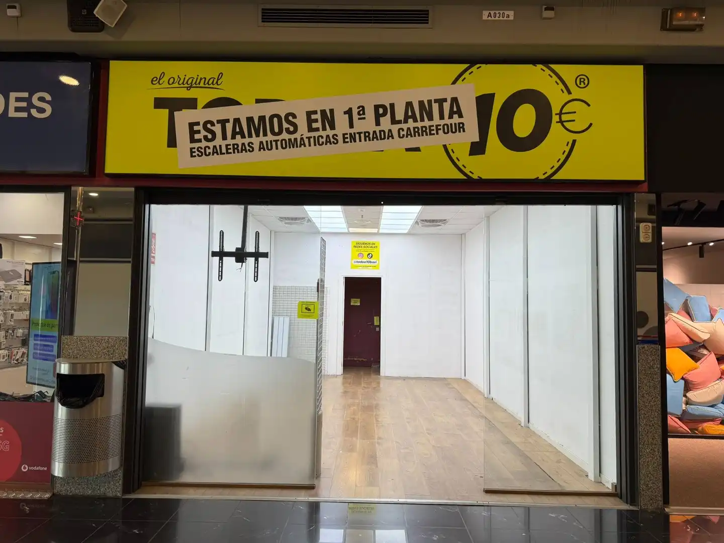 Local commercial à louer à Carrer Baricentro A030a, imagen 2