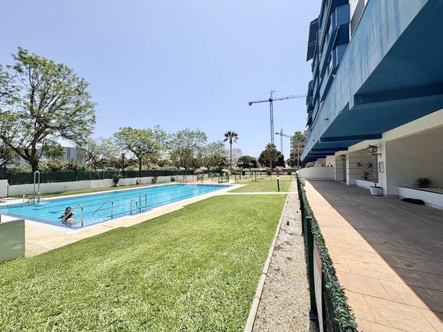 Apartamento en Alquiler en Poniente - Faro