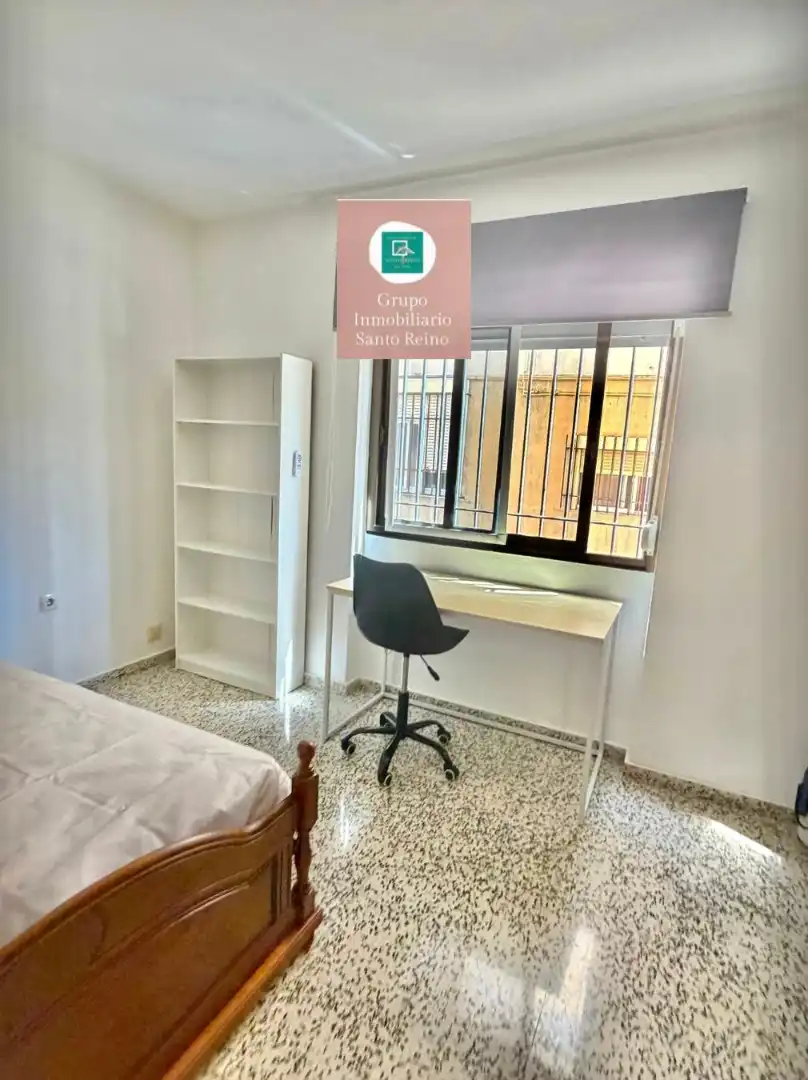 Habitación en Avenida de Madrid, 41, Renfe - Bulevar 1ª y 2ª Fase