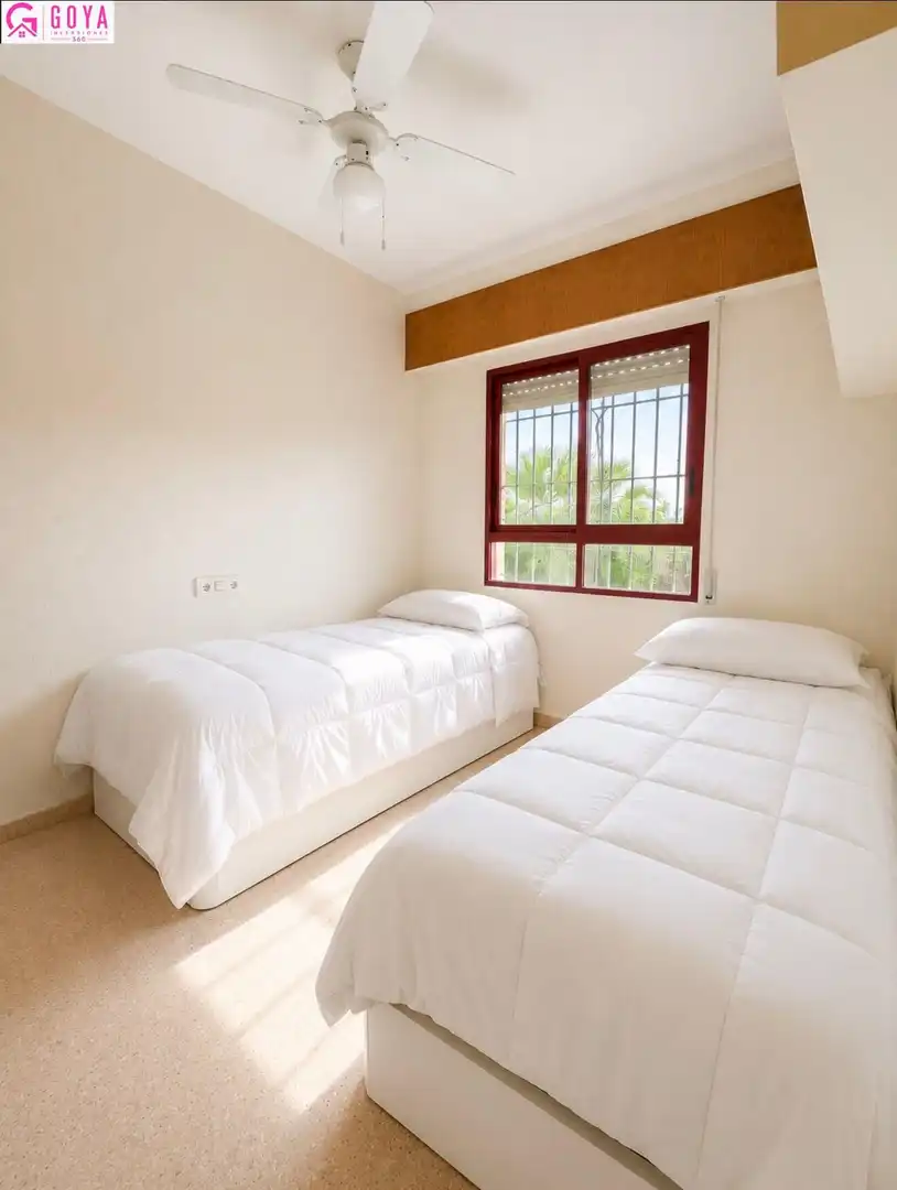 Casa a schiera con terrazza in vendita a Calle Gastón Castelló, imagen 12