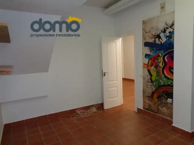 Einfamilien-Reihenhaus zum Verkauf in El Ejido mit Privatgarten, Terrasse und Abstellraum
