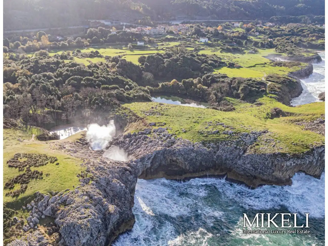 Houses for sale in Llanes  with Heating, Private garden and Terrace