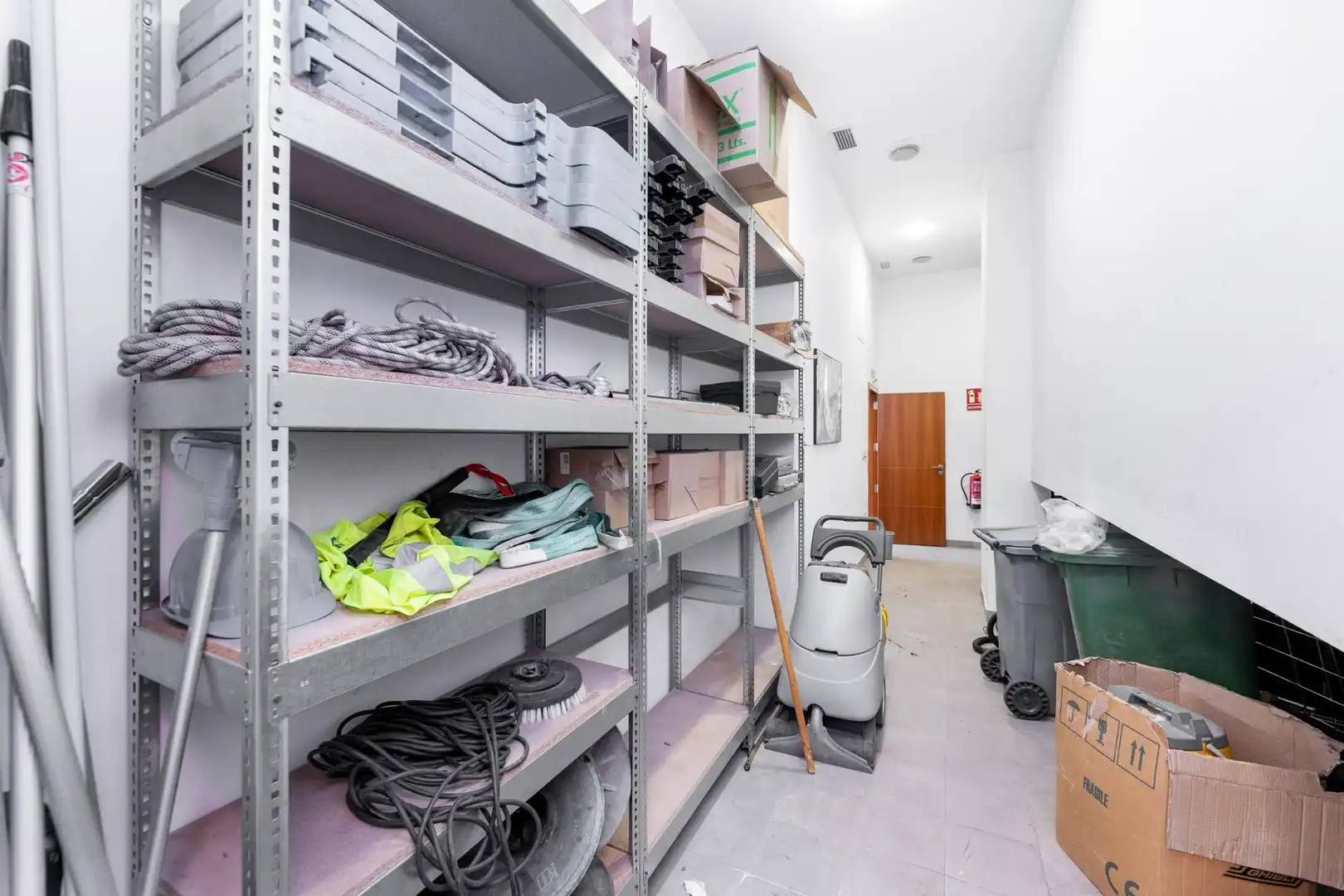 Business premises for sale in Avenida de la Ilustración 87, imagen 12