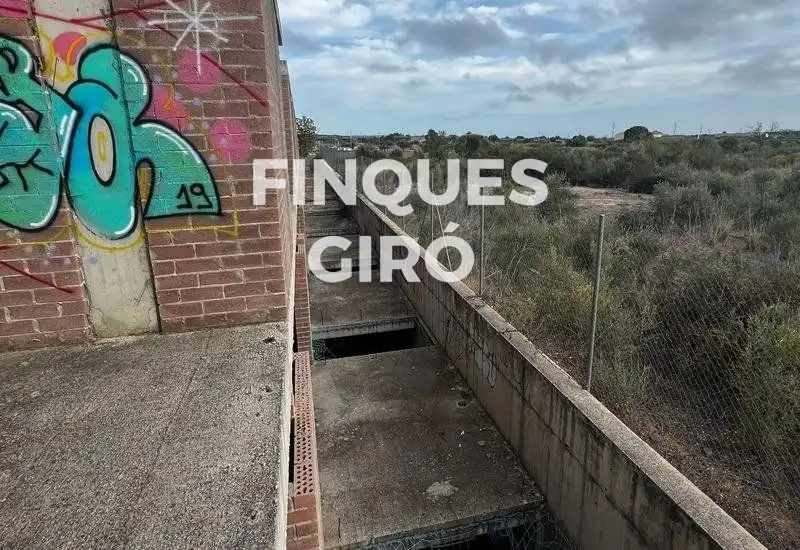Edifici en venda a ABADESSA EMMA, El Tancat - Mas d'en Gual