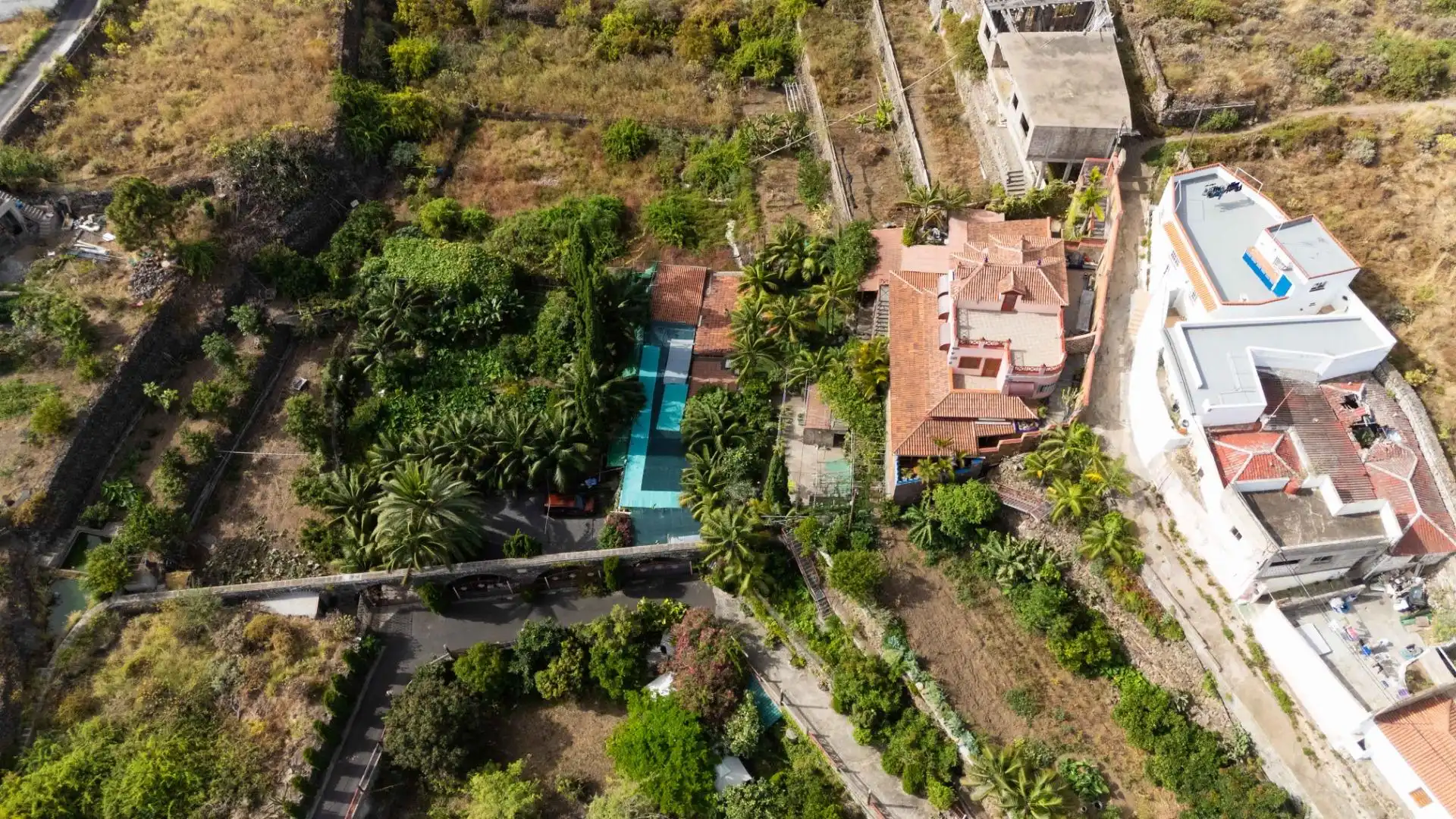 Vista exterior de Casa o xalet en venda en Icod de los Vinos amb Jardí privat, Terrassa i Traster