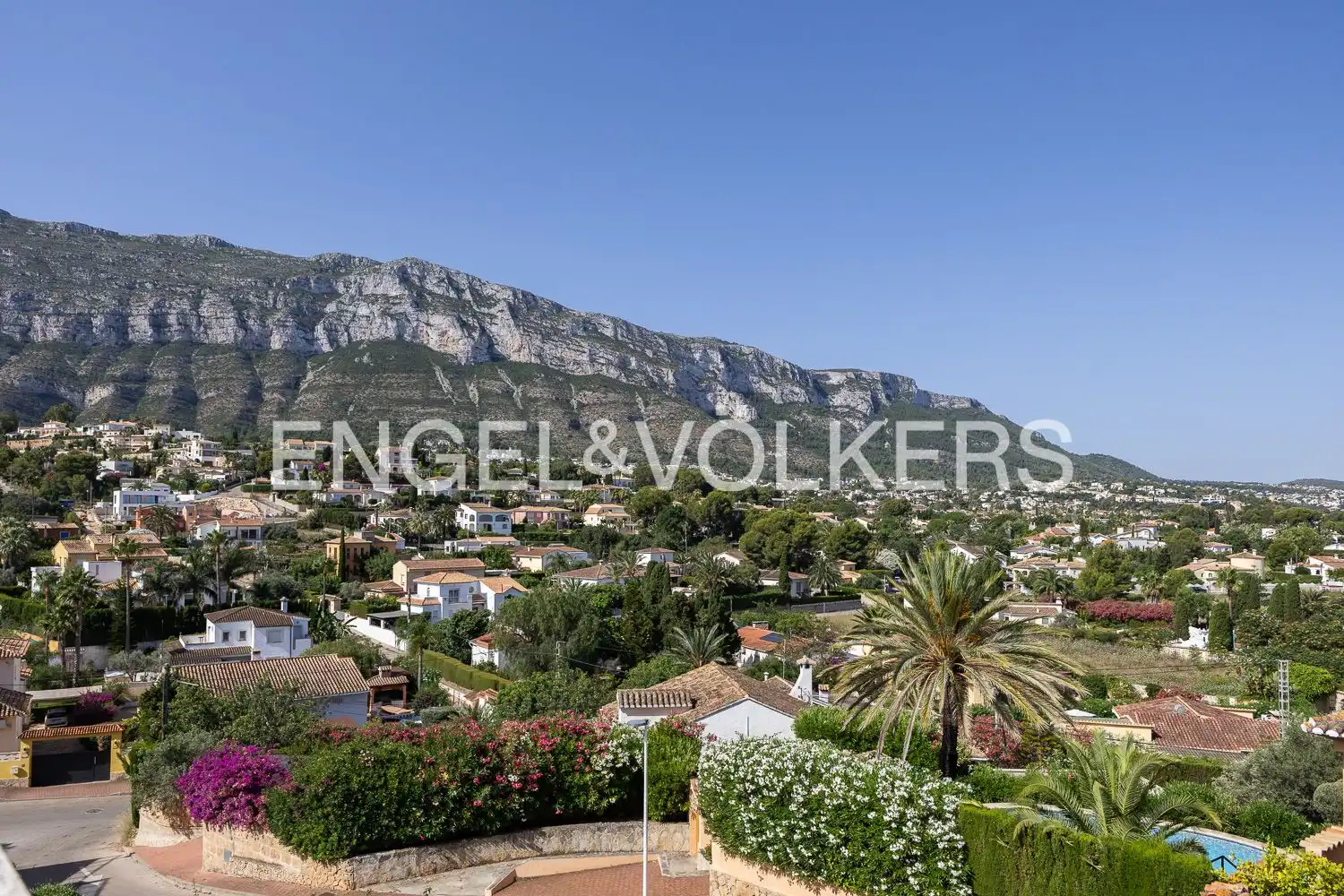 Exterior view of Houses for rent in Dénia  with Air Conditioner, Heating and Private garden