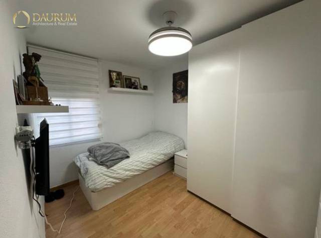 Piso en Venta en Sta. Aurelia - Cantábrico - Atlàntico - La Romería